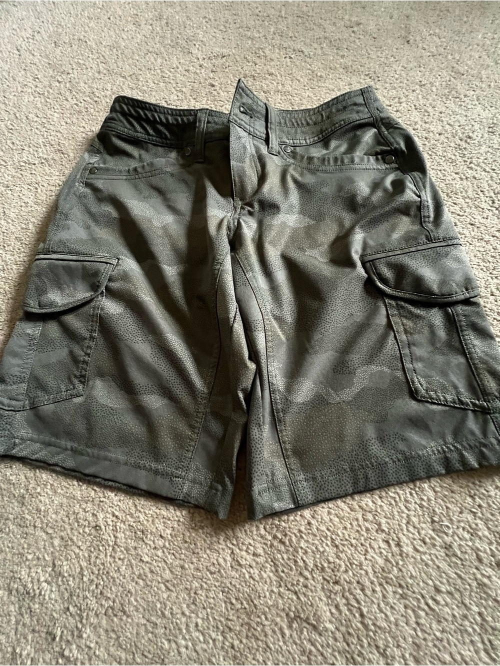 Kuhl Women's Cargo Shorts in Olive Camo